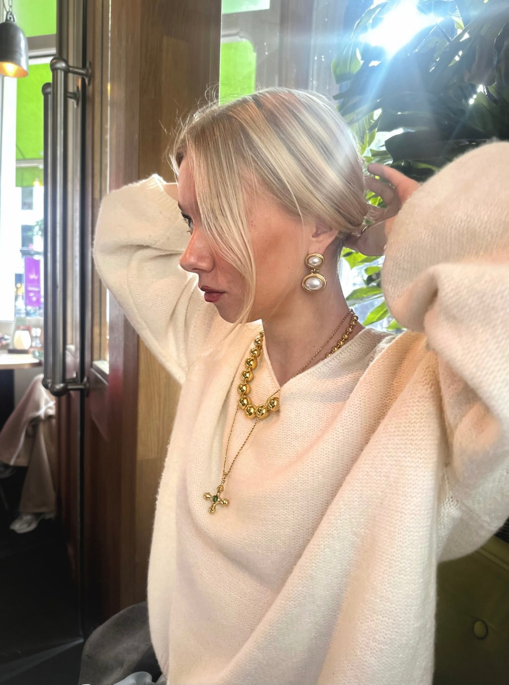 GREEN CROSS NECKLACE GOLDEN ECHO