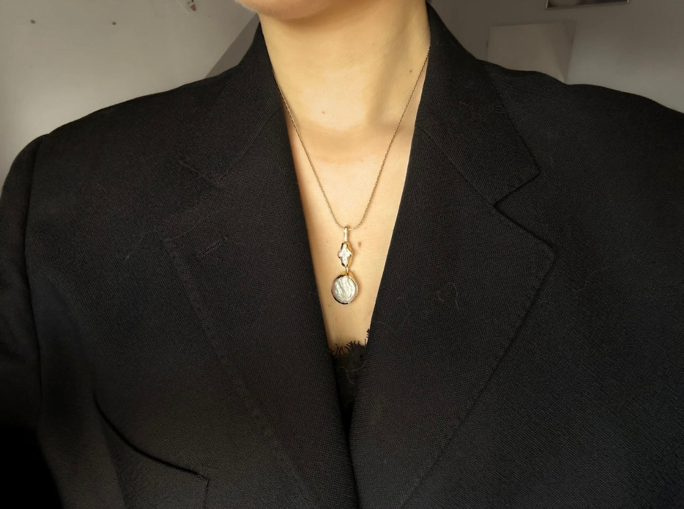 LIMITED EDITION | THE UNITY PENDANT GOLDEN ECHO