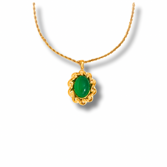 GREEN GEMSTONE NECKLACE GOLDEN ECHO