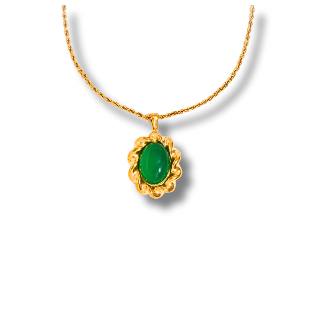 GREEN GEMSTONE NECKLACE GOLDEN ECHO